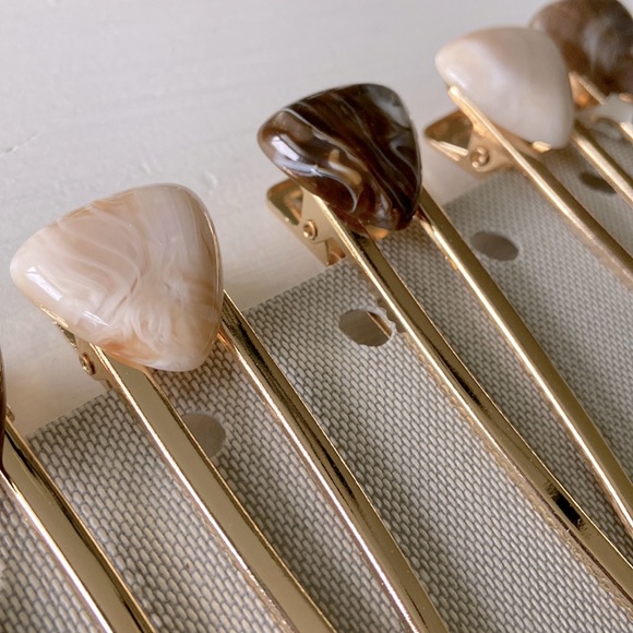 Anthropologie Reese Hair Clip Set - Picture 5 of 5
